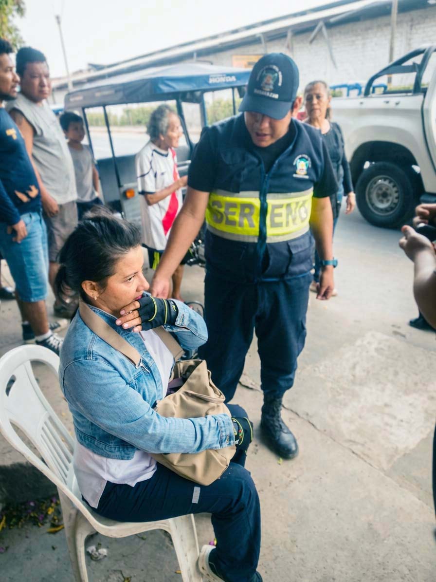 MUJER SE ACCIDENTA Y QUEDA INCONSCIENTE POR VARIOS MINUTOS